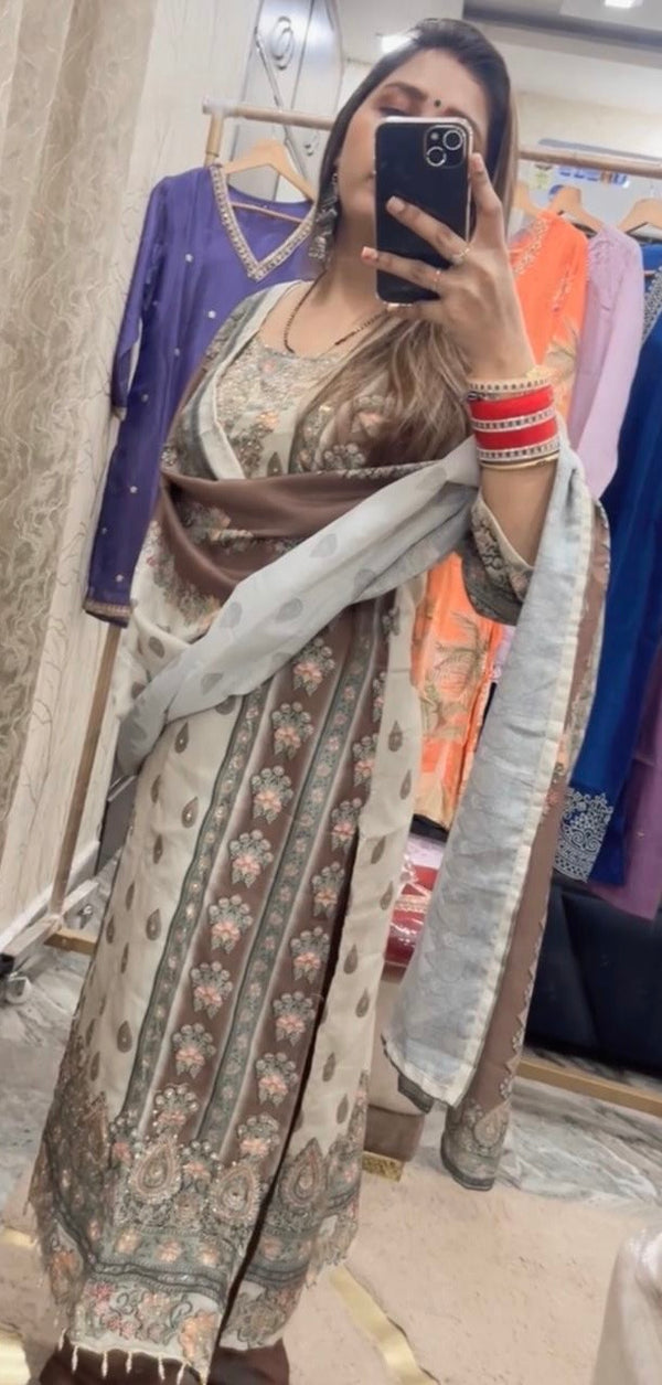 RAINA CRAPE FABRIC SUIT